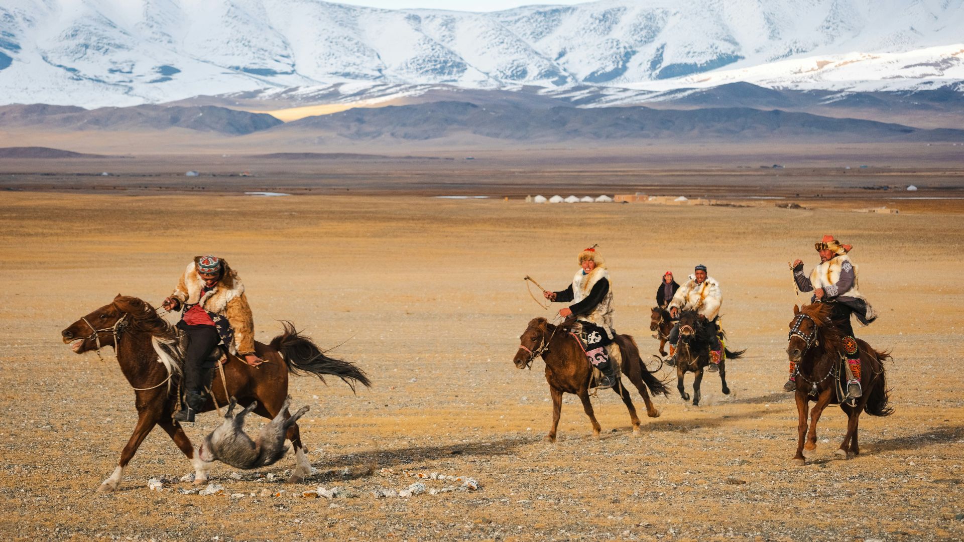3. Les émissaires à Otrar