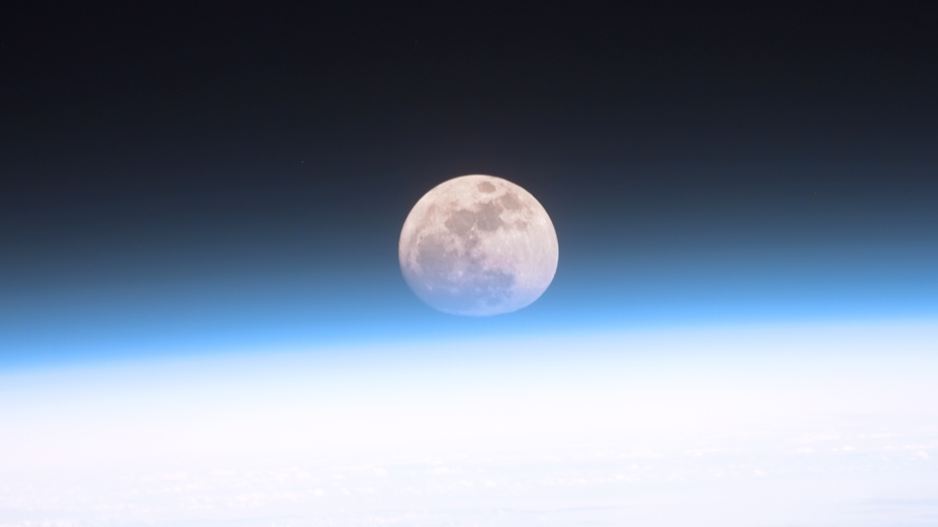 2. Luna 3 dévoile la face cachée de la Lune