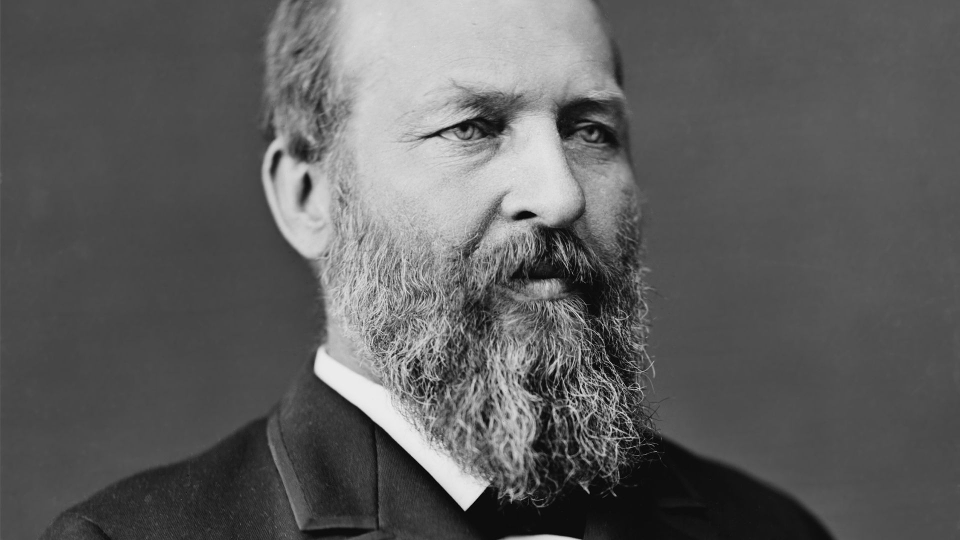 14. James Garfield - Concierge