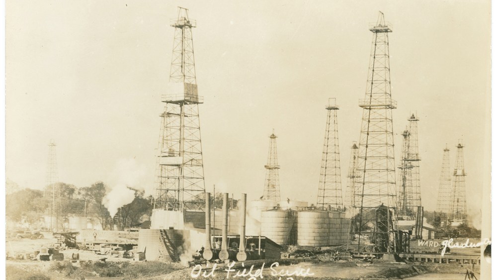 6. Dad Joiner's Broke Wildcat Well Crashed The Price Of Oil