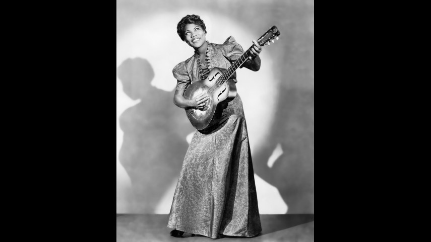 4. Sister Rosetta Tharpe Turns Her Wedding Into A Concert