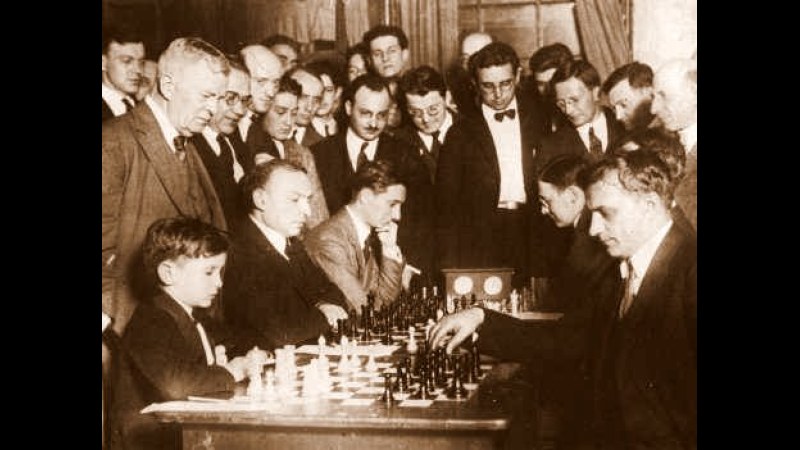8. Samuel Reshevsky, In A Sailor Suit, Beat 20 Adults At Chess