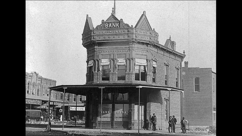 3. The Dalton Gang's Double Bank Raid Ended In Coffeyville's Death Alley