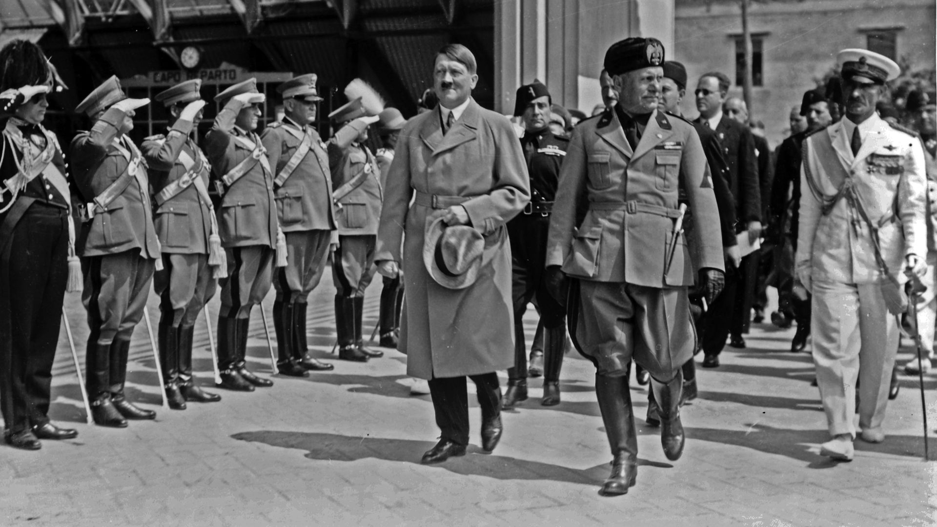 4. Hitler prévoyait d'envahir la Suisse