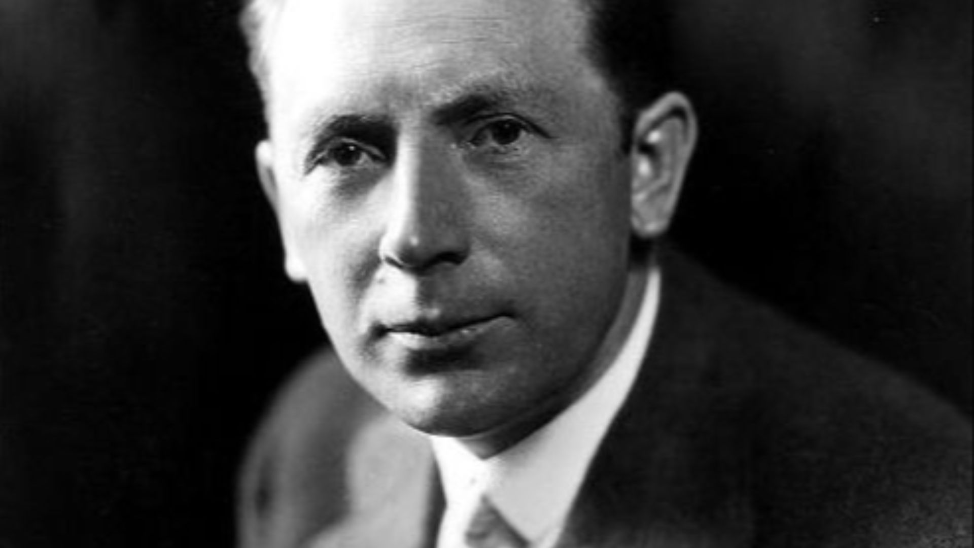 4. F. W. Murnau