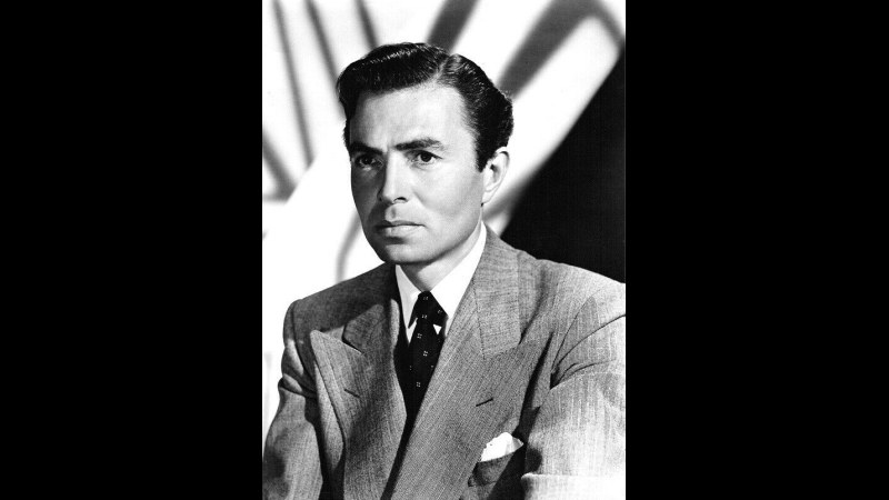 17. James Mason a illustré un livre consacré à ses chats recueillis