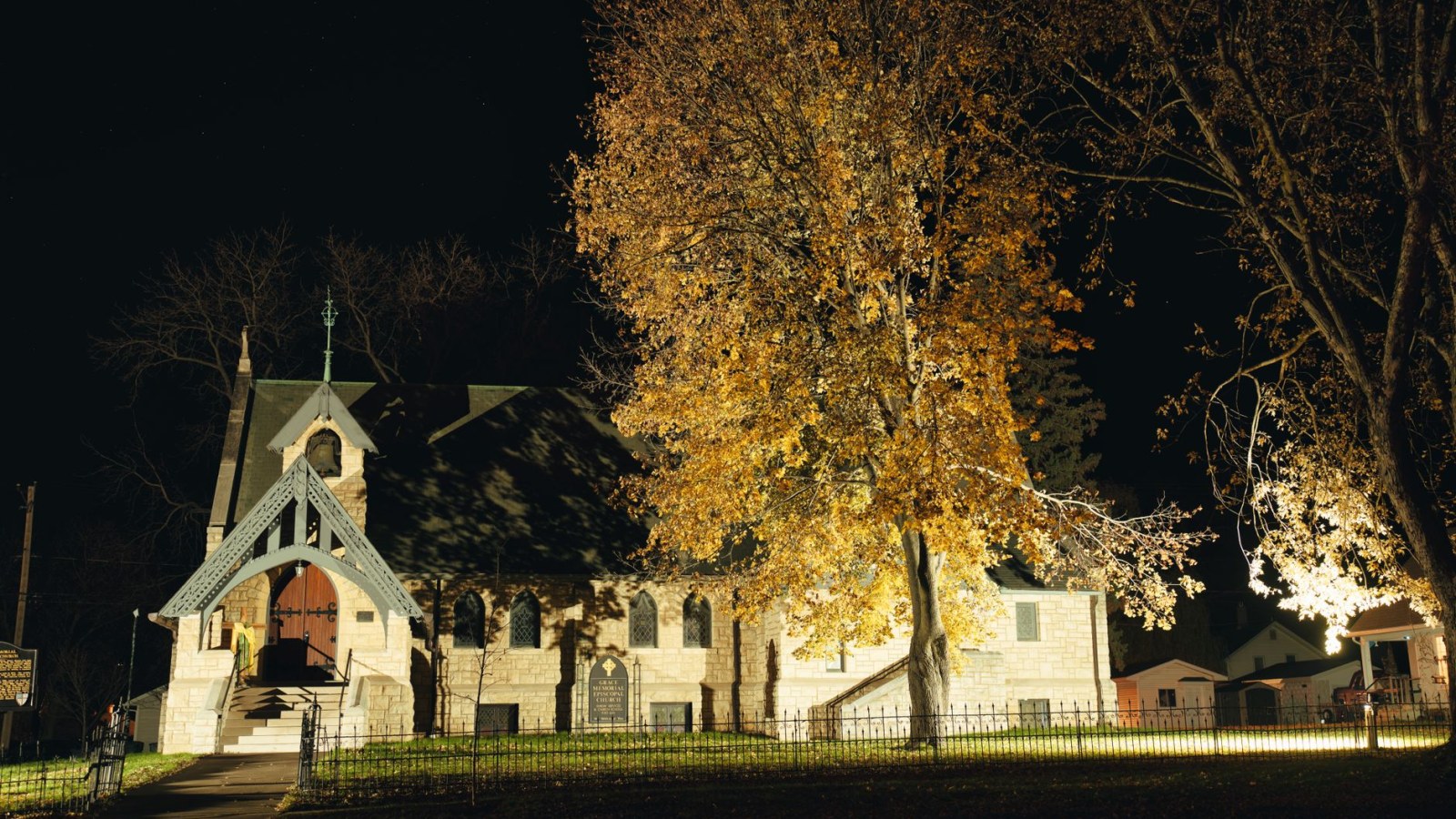 13. Les villes d'entreprise : des familles attendues à l'église chaque dimanche