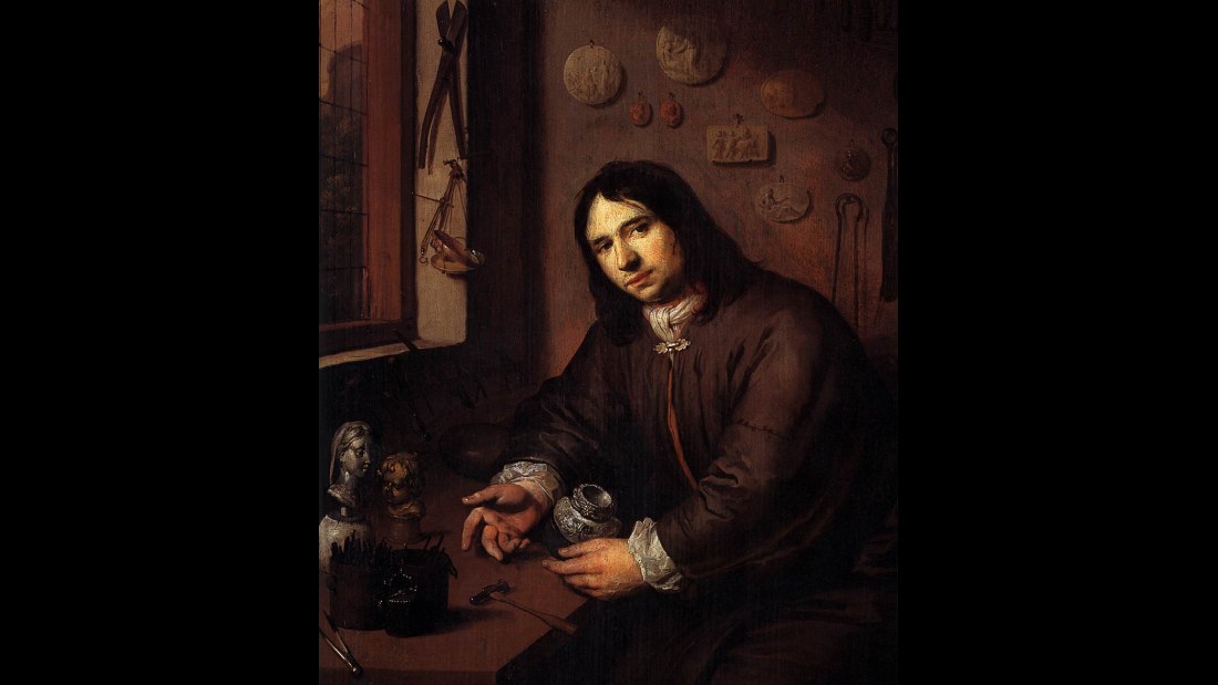 2. A King's Theft Invented The Modern Banknote