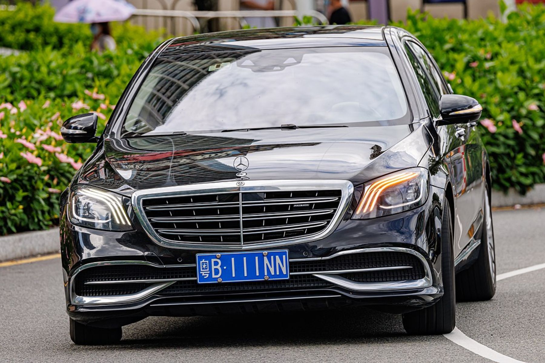 La Mercedes-Benz Classe S Maybach de Rihanna