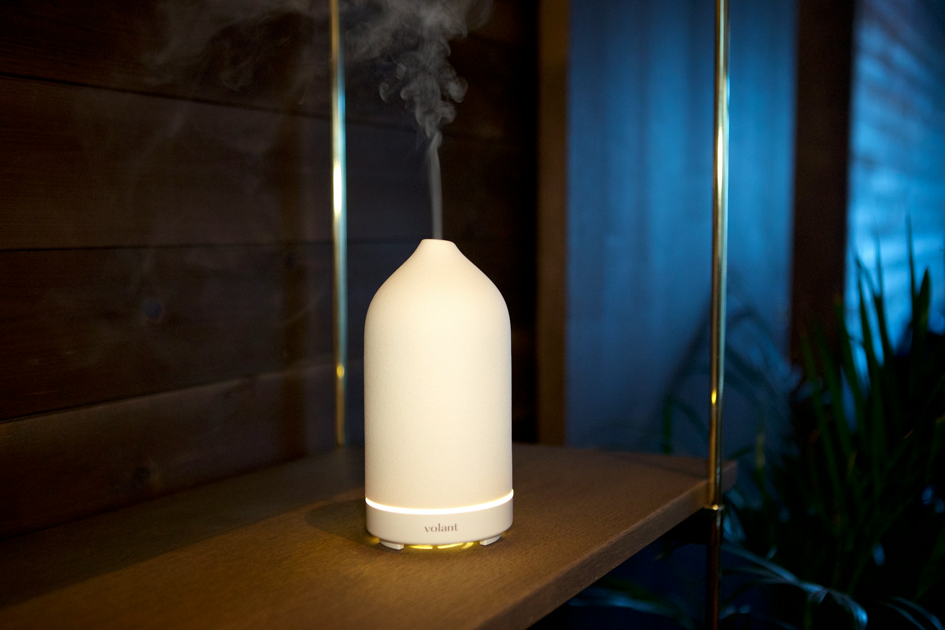 <strong>14. An elegant aroma diffuser</strong>