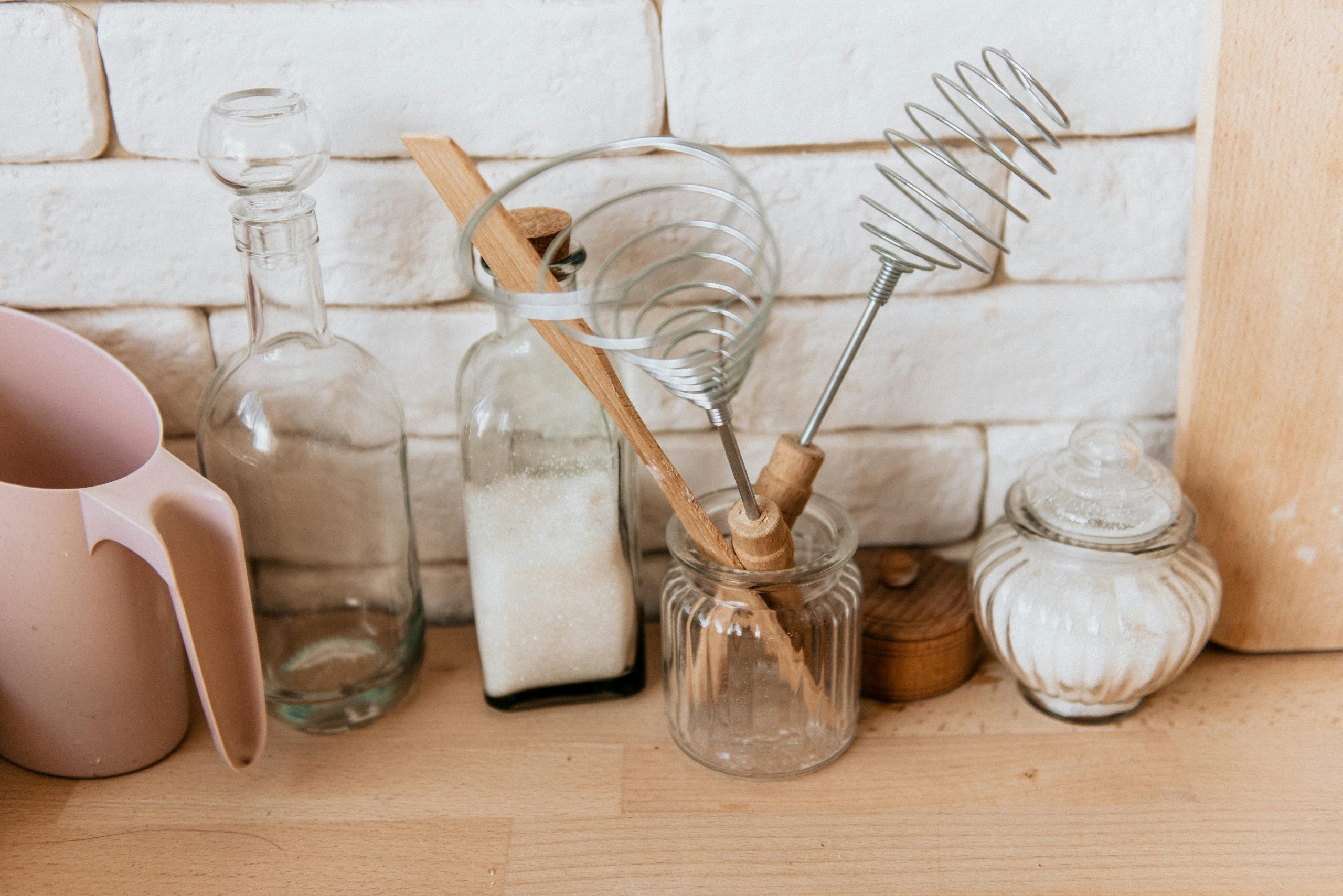Utensil jar