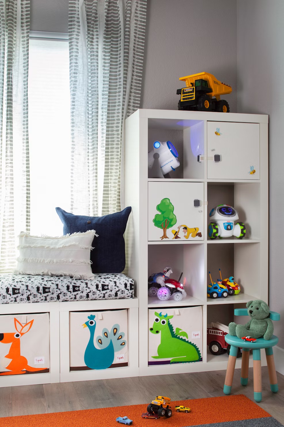 Individual storage spaces for greater independence