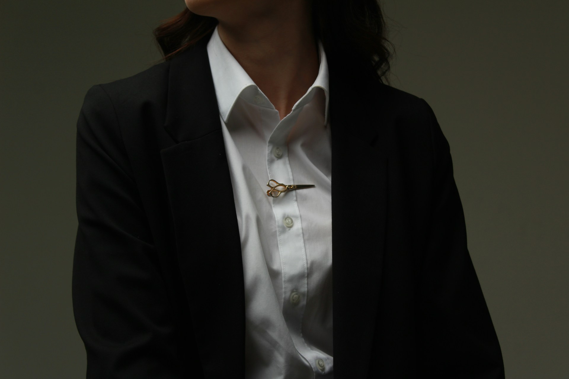 <strong>5. Oversized epaulettes</strong>