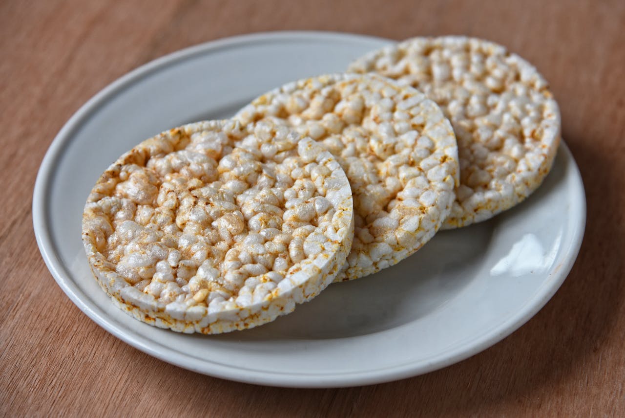 5. Puffed rice cakes