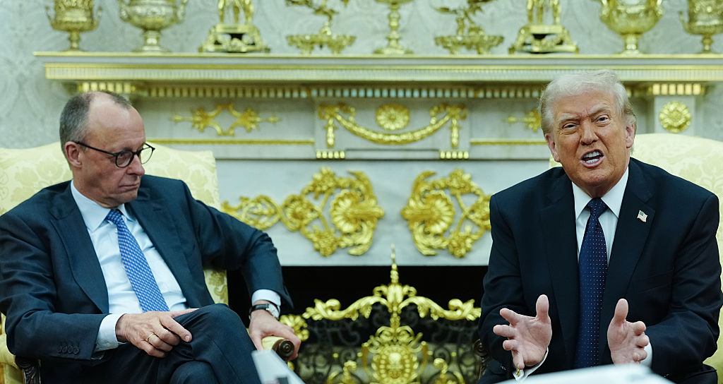 Nouvelles frappes en Iran, alors que les États-Unis n’offrent aucun plan pour mettre fin à la guerre