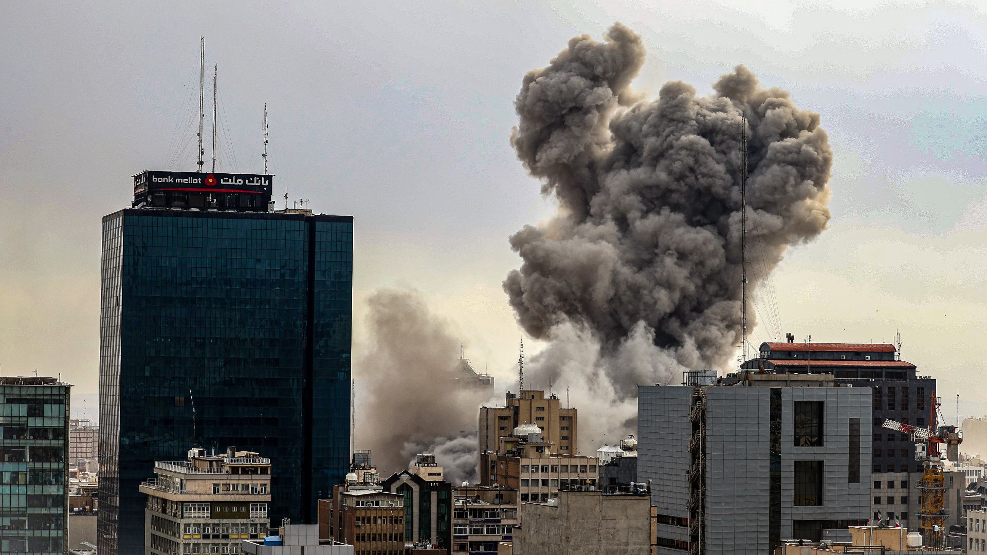 En étroite collaboration