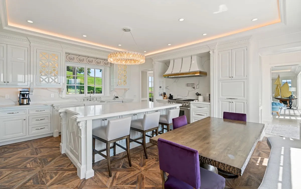 The kitchen of the beach house